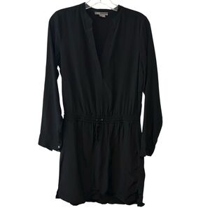 Vince Women's 100% Silk‎ Long Sleeved Mini Dress in Size 4
